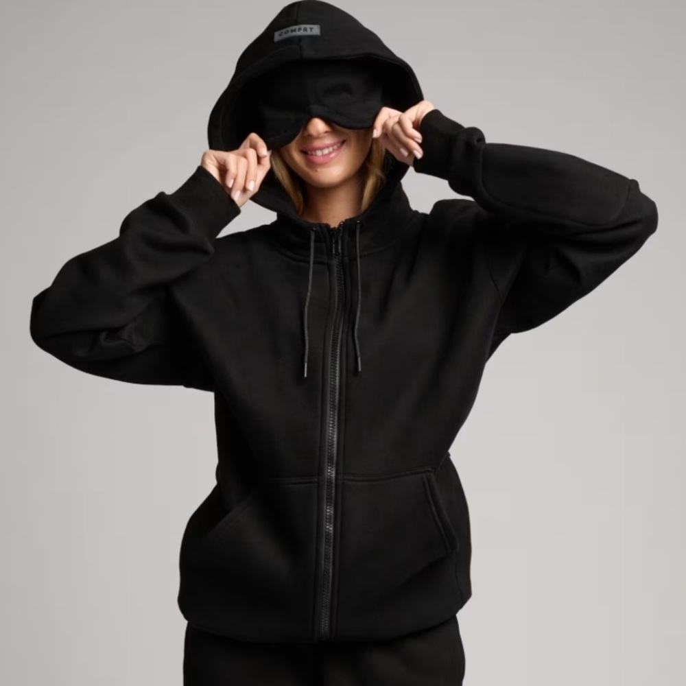 Everyday Zip-Up Hoodie in Black